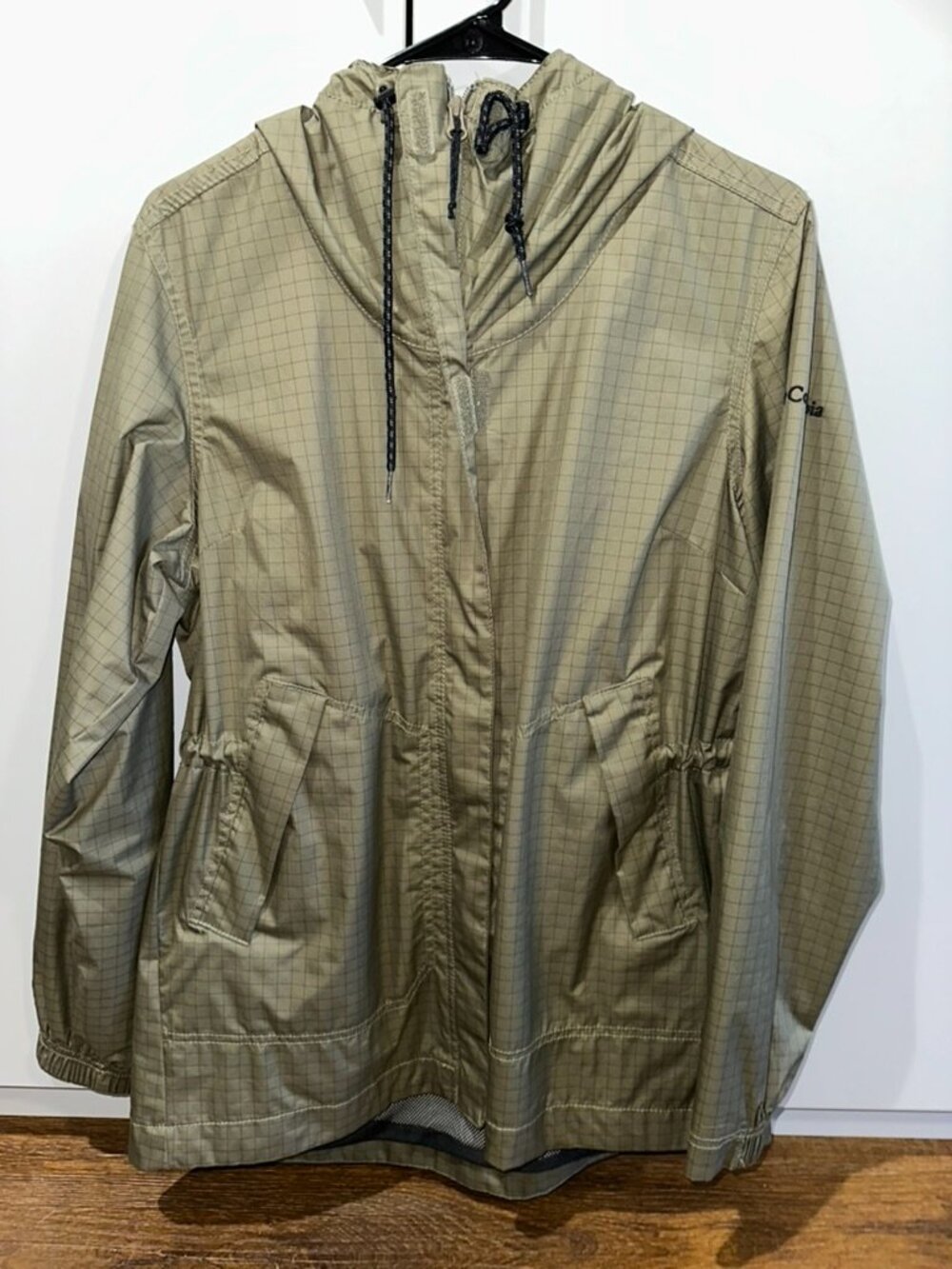 Columbia Women's Hooded Lightweight Utility Jacket Olive Grid M